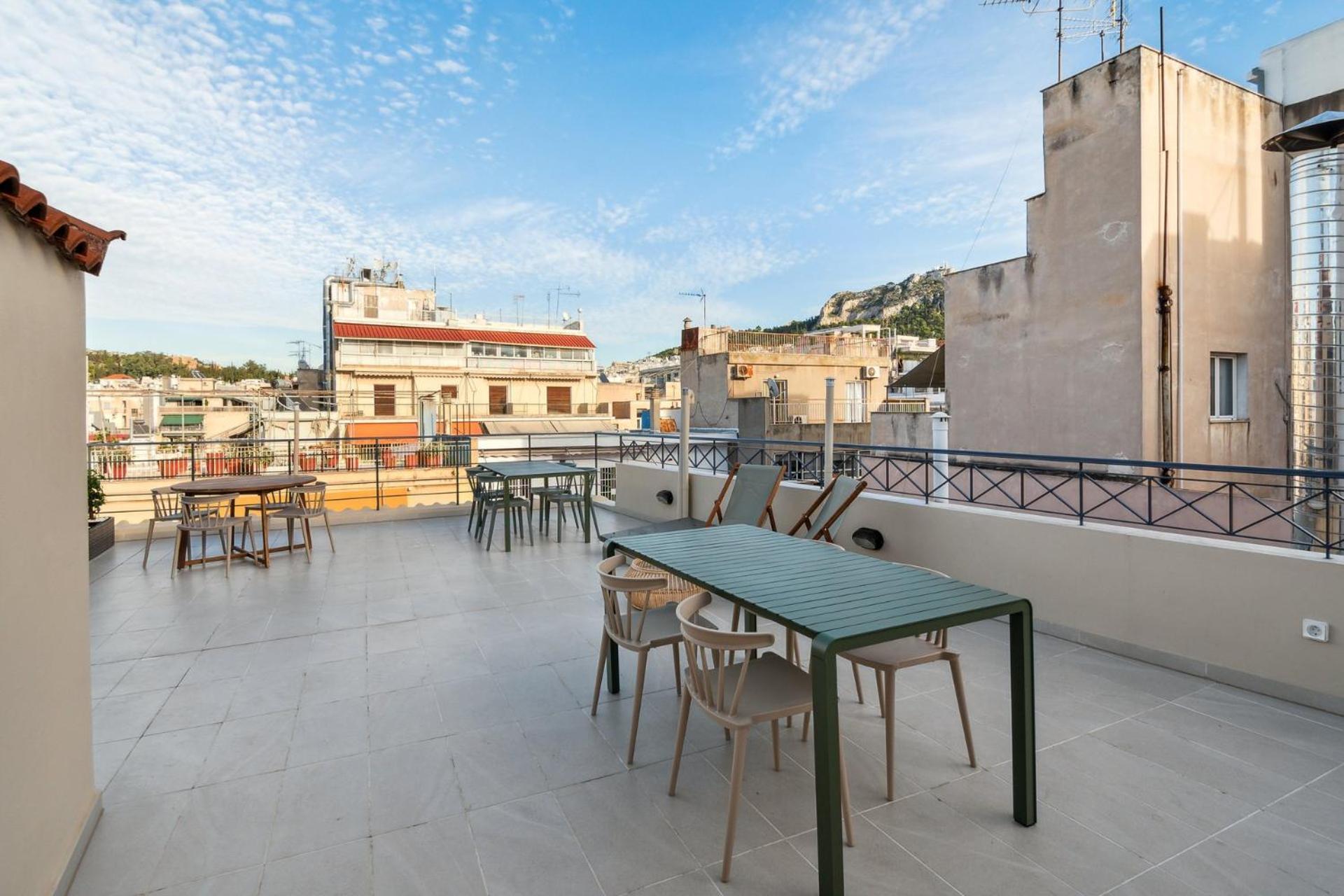 Limehome Athens Solonos City Center Kültér fotó