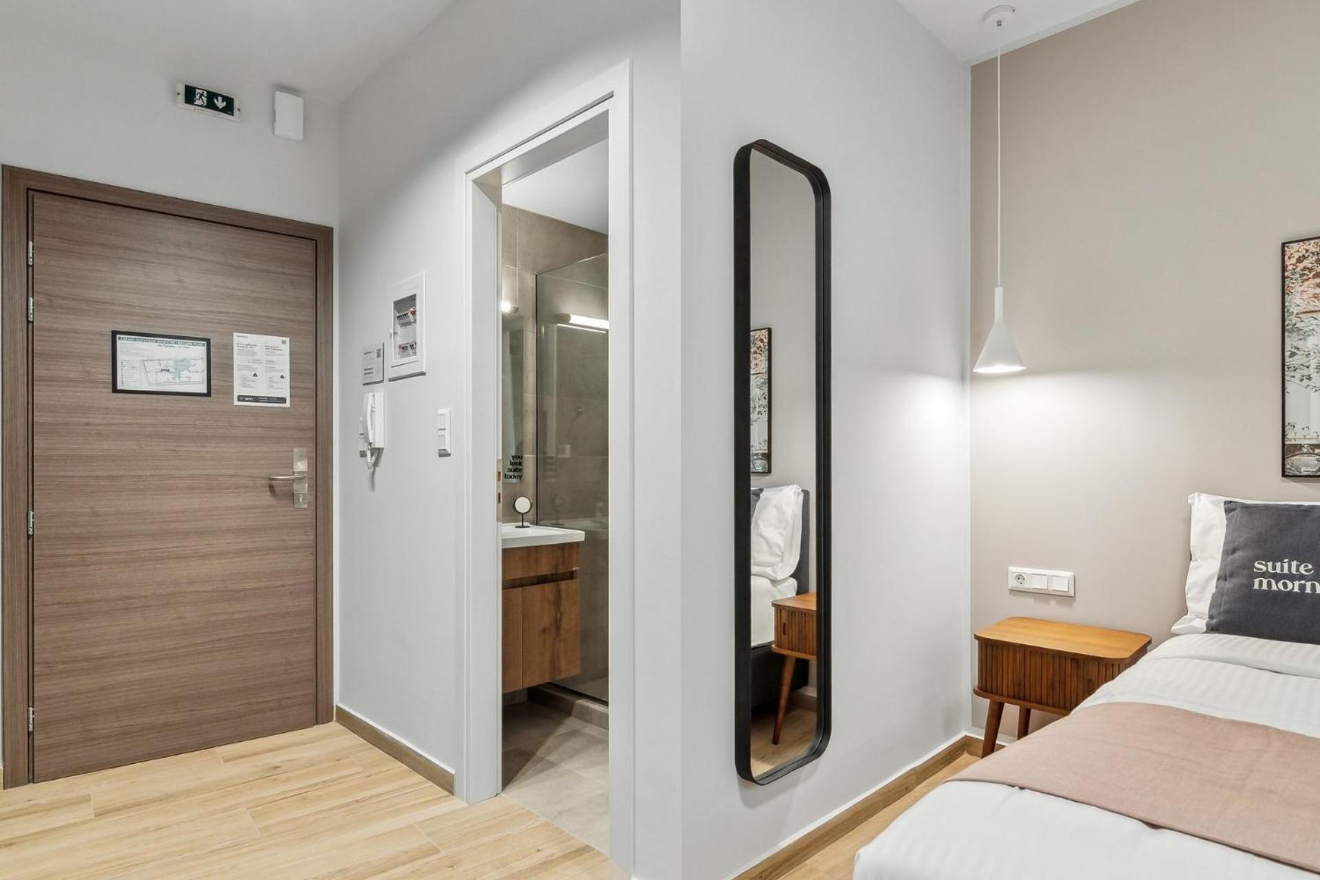 Limehome Athens Solonos City Center Kültér fotó
