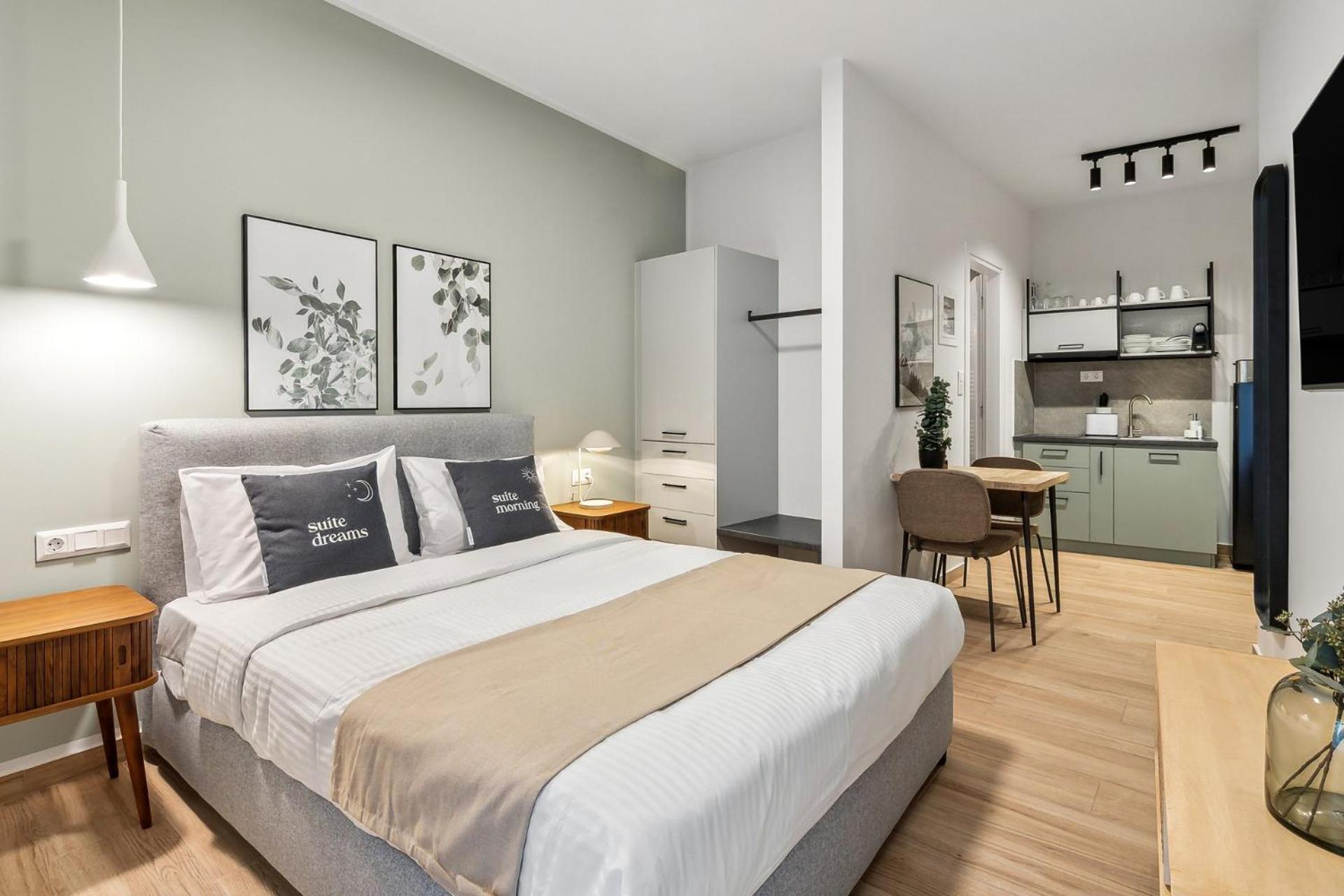 Limehome Athens Solonos City Center Kültér fotó