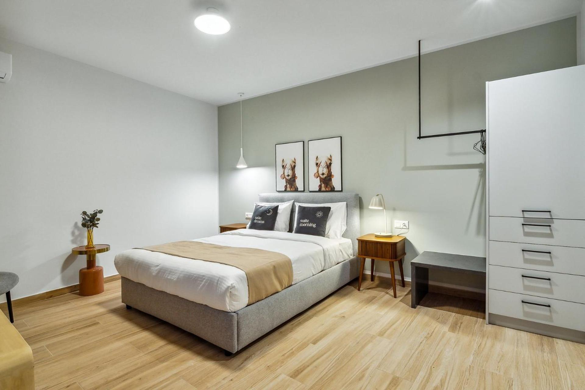 Limehome Athens Solonos City Center Kültér fotó