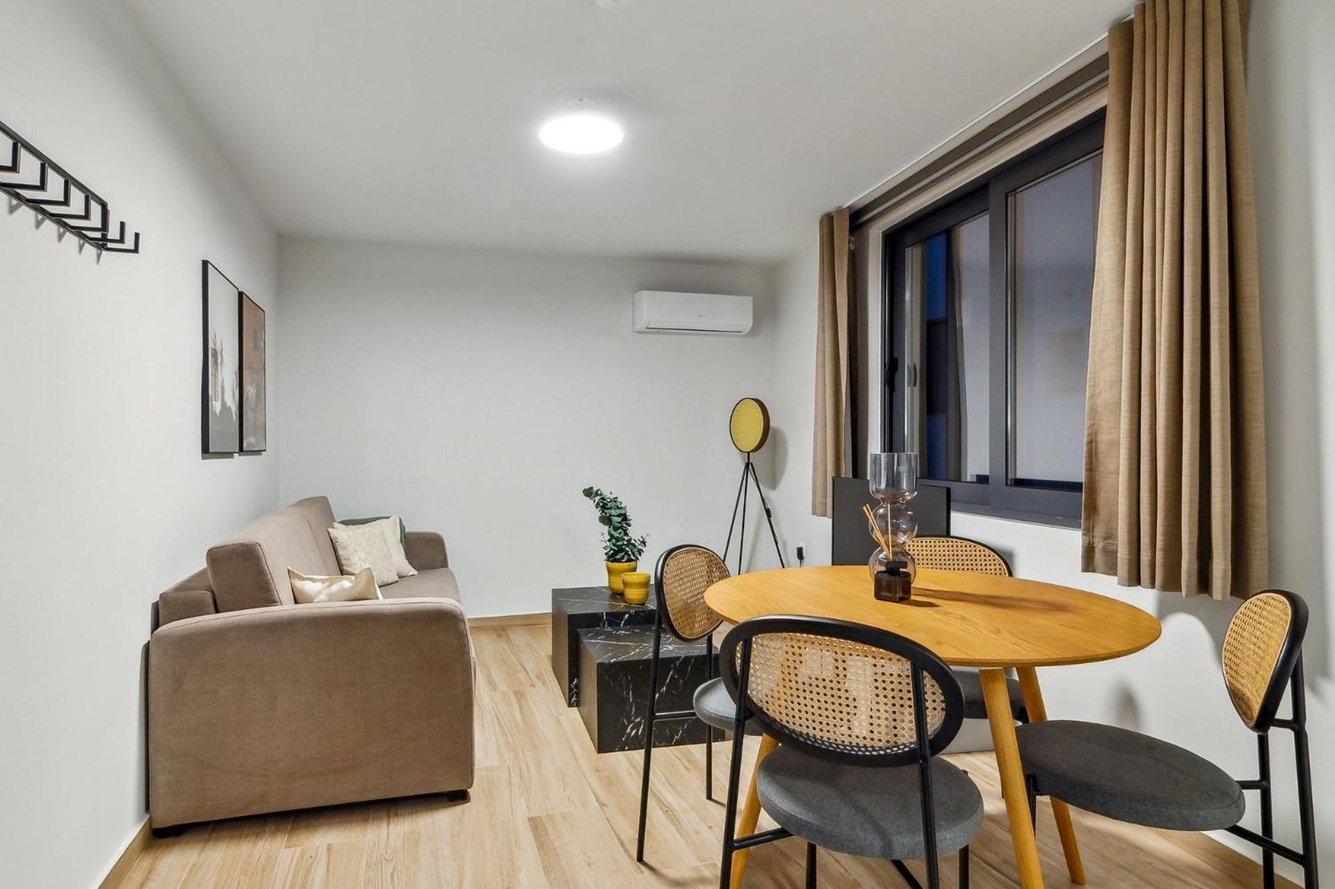 Limehome Athens Solonos City Center Kültér fotó