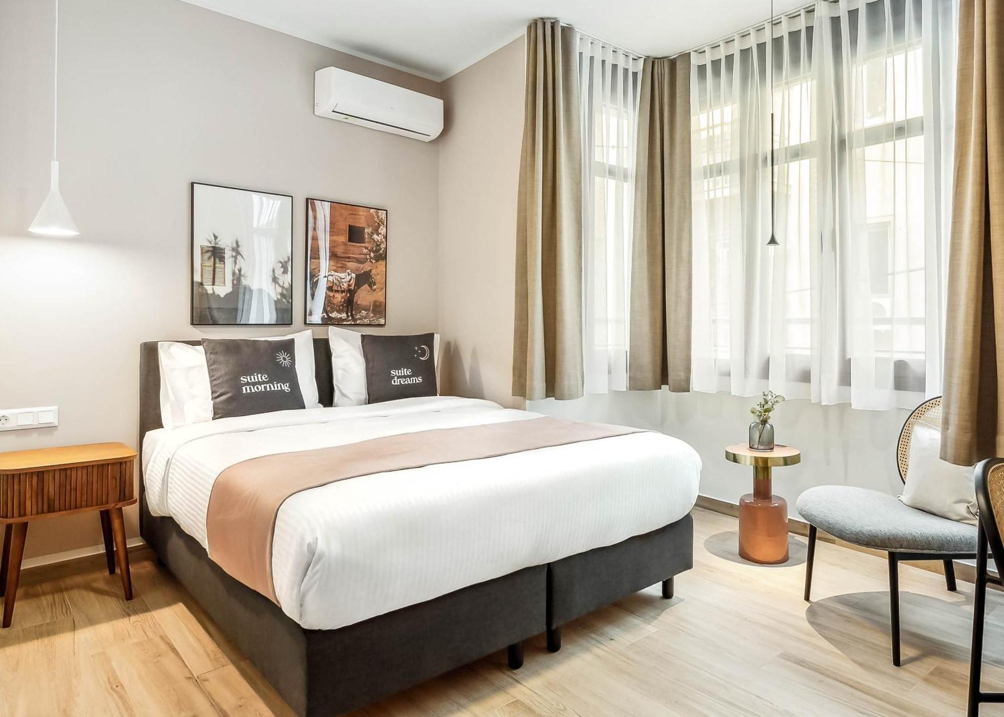 Limehome Athens Solonos City Center Kültér fotó